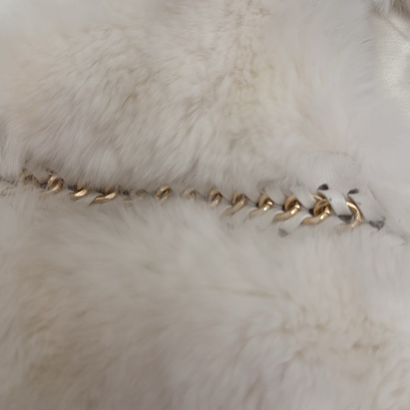 Glamourpuss women’s vest - Picture 2 of 5